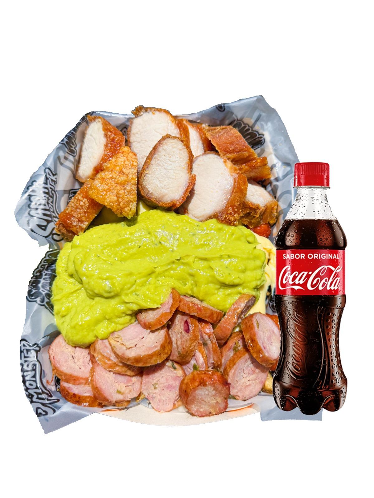 combo salchipapa 712gr personal, papa amarilla, salchicha premium, queso gratinado, chorizo con limon pimienta, guacamole, chicharron carnudo con limon pimienta, salsas verde, ajo, bbq honey