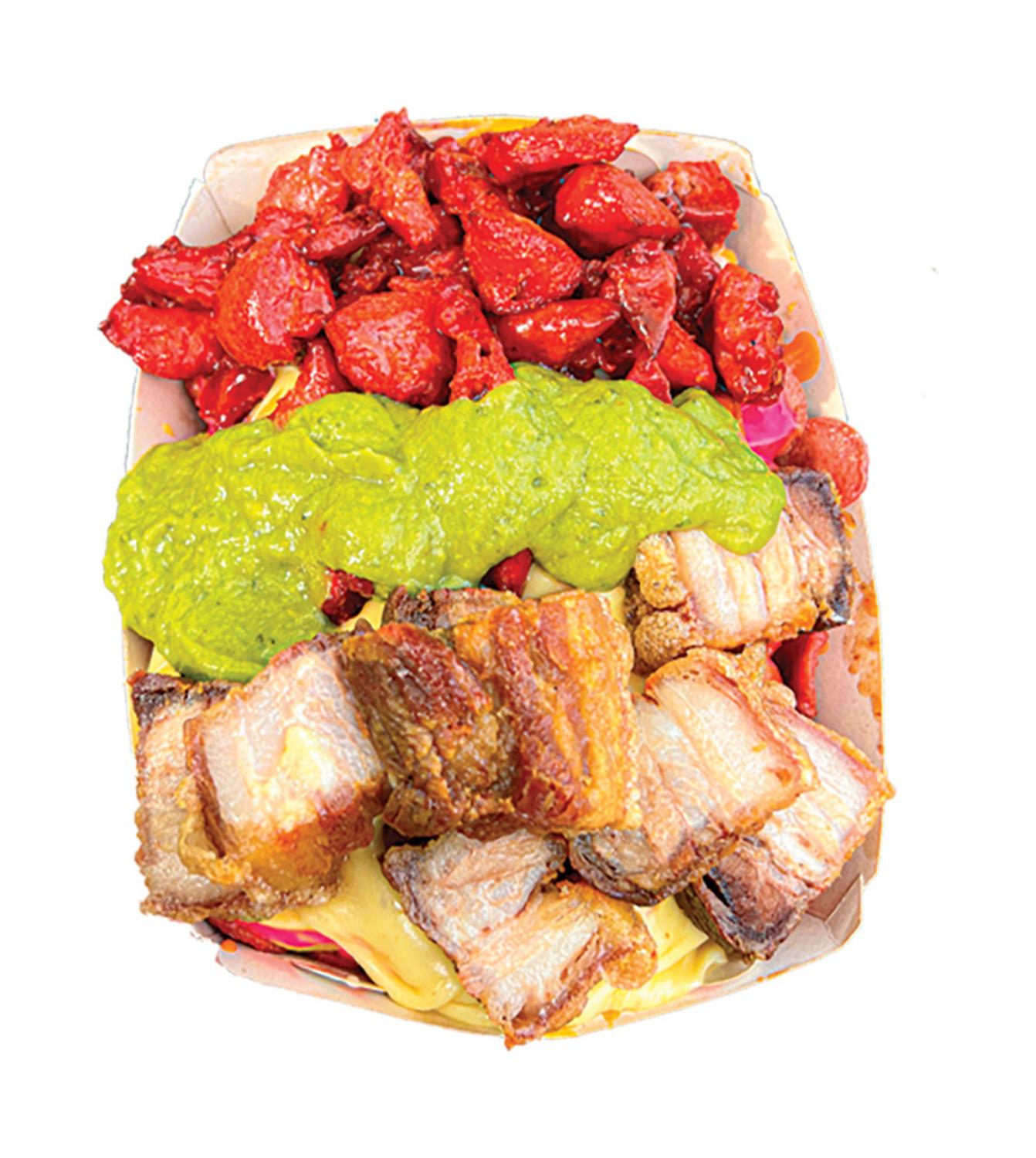 Salchipapa Chicharrón y costilla personal | Salchimonster